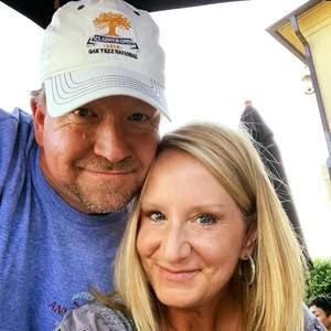 Meet your Posher, Neal